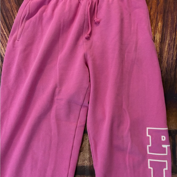 VS PINK Ivy Fleece Campus Small Sweatpants Victoria’s Secret- Pink Gossip - Picture 9 of 16